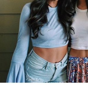 Bell sleeve crop top Sz Small